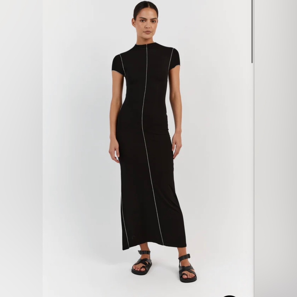 NWT Dissh Soho cap sleeve dress size small